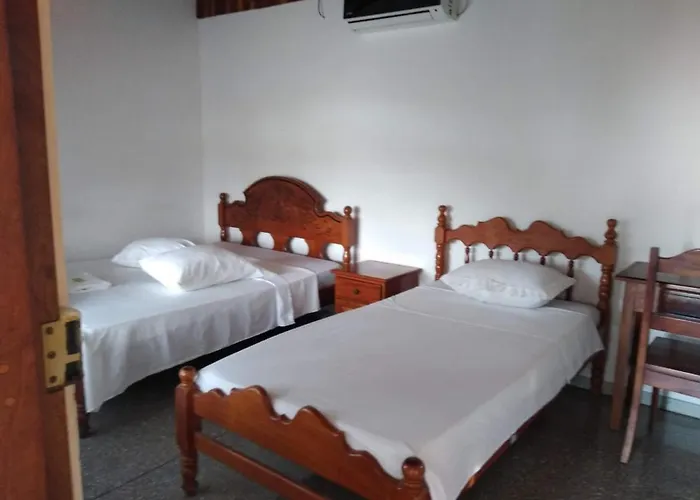Aparthotel Cabinas El Jardin *